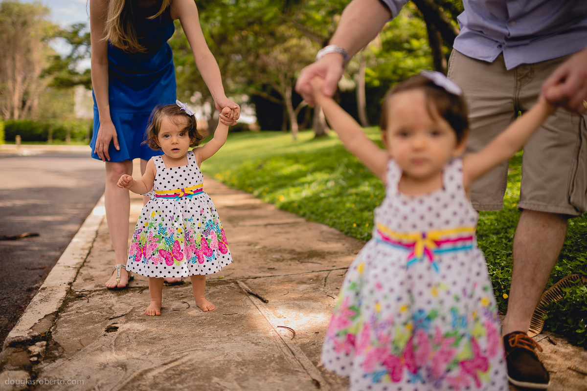 crianca-foto-fotografia-fotografia-de-crianca-recem-nascido-foto-divertida-foto-espontanea-foto-de-familia-familia-brasilia-df-fotografo-douglas-mendes-roberto-douglas-roberto-fotografia