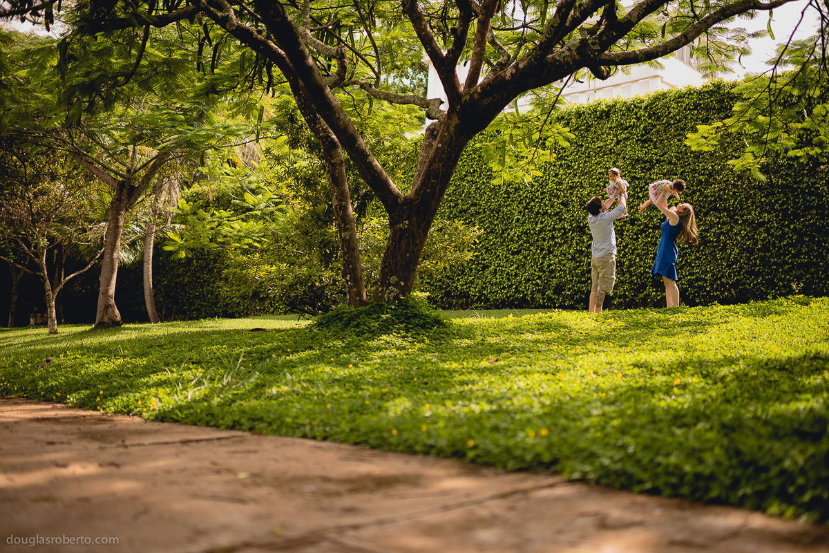 crianca-foto-fotografia-fotografia-de-crianca-recem-nascido-foto-divertida-foto-espontanea-foto-de-familia-familia-brasilia-df-fotografo-douglas-mendes-roberto-douglas-roberto-fotografia