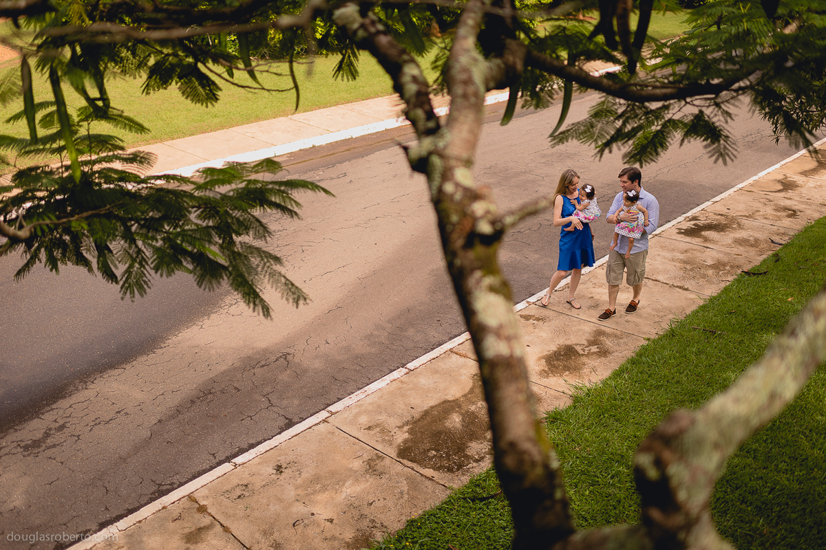 crianca-foto-fotografia-fotografia-de-crianca-recem-nascido-foto-divertida-foto-espontanea-foto-de-familia-familia-brasilia-df-fotografo-douglas-mendes-roberto-douglas-roberto-fotografia