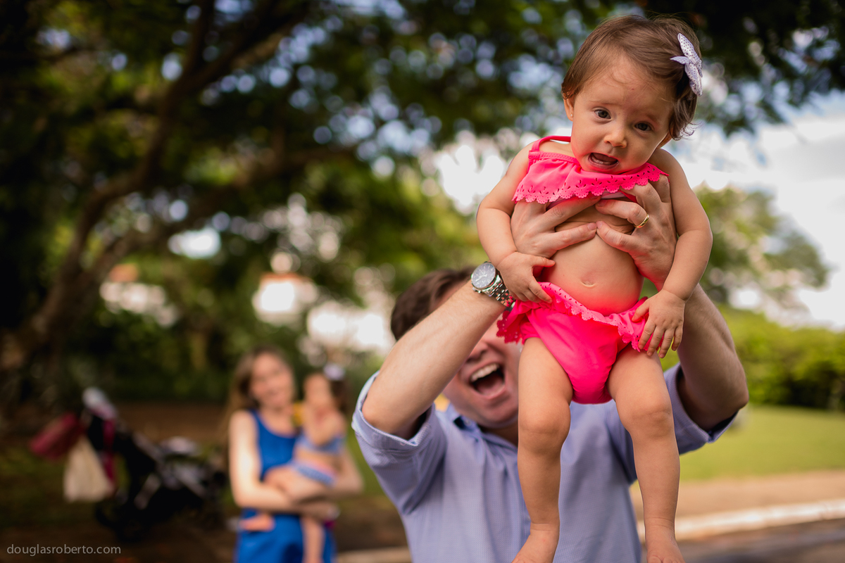 crianca-foto-fotografia-fotografia-de-crianca-recem-nascido-foto-divertida-foto-espontanea-foto-de-familia-familia-brasilia-df-fotografo-douglas-mendes-roberto-douglas-roberto-fotografia