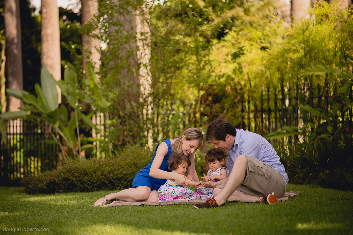 crianca-foto-fotografia-fotografia-de-crianca-recem-nascido-foto-divertida-foto-espontanea-foto-de-familia-familia-brasilia-df-fotografo-douglas-mendes-roberto-douglas-roberto-fotografia