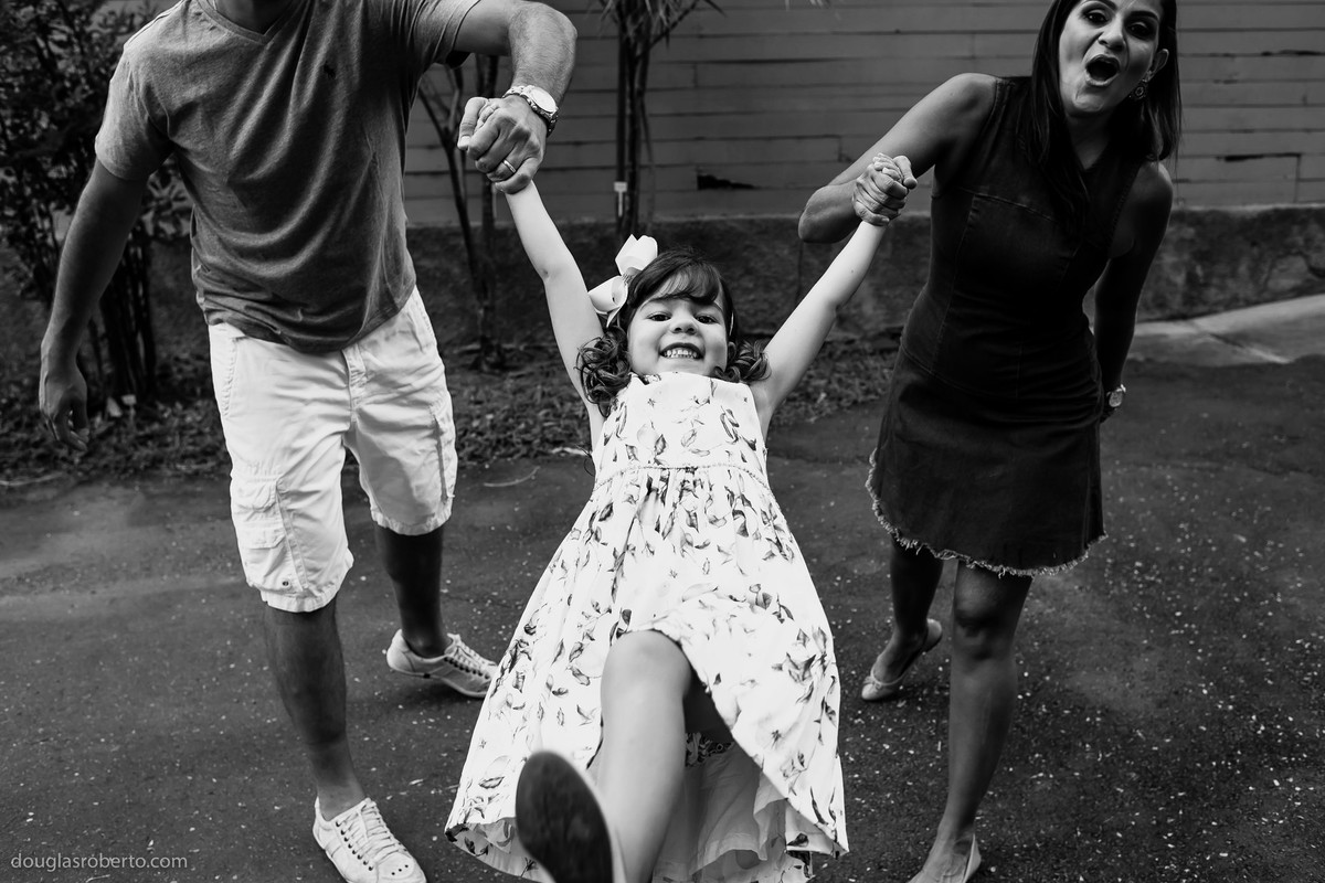 brincando com os pais