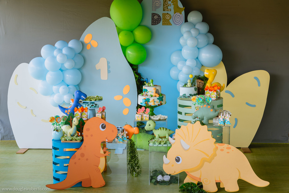 Decoração de dinossauro