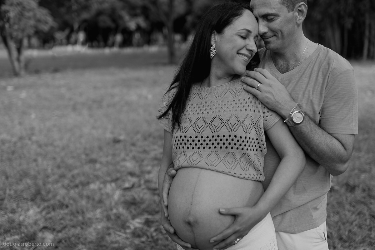 ensaio-de-gestante-fotos-de-gravida-fotografo-brasilia-douglas-mendes-roberto-fotografo-de-familia-gestante-douglas-roberto-fotografia-fotos-de-familia-familia-crianca