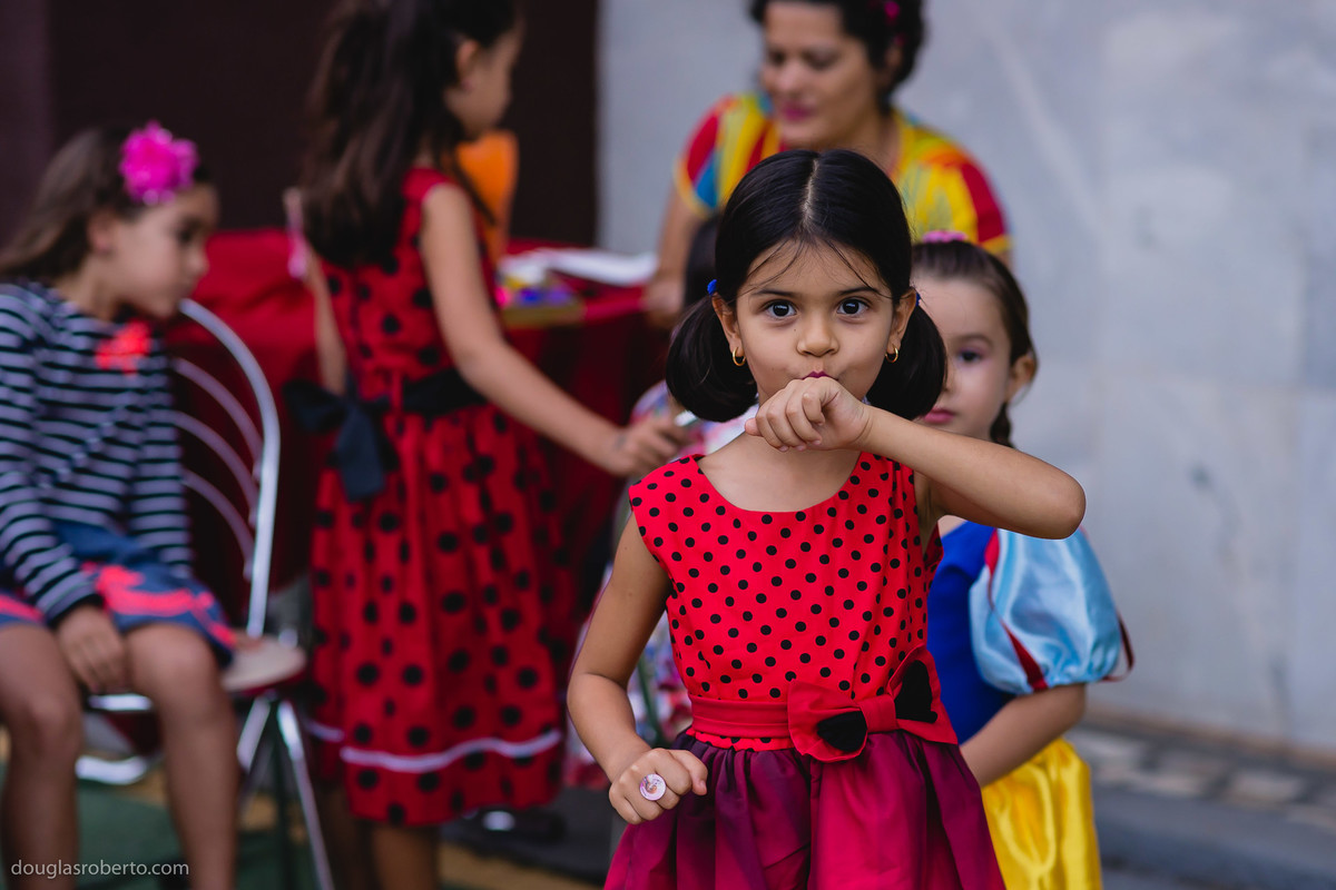 pintura de rosto em festa infantil