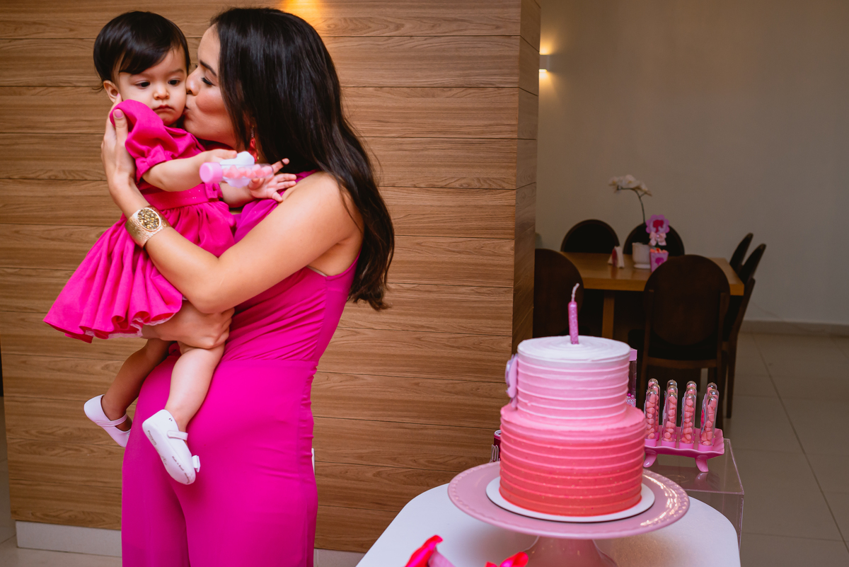 foto de festa infantil foto com a mãe 