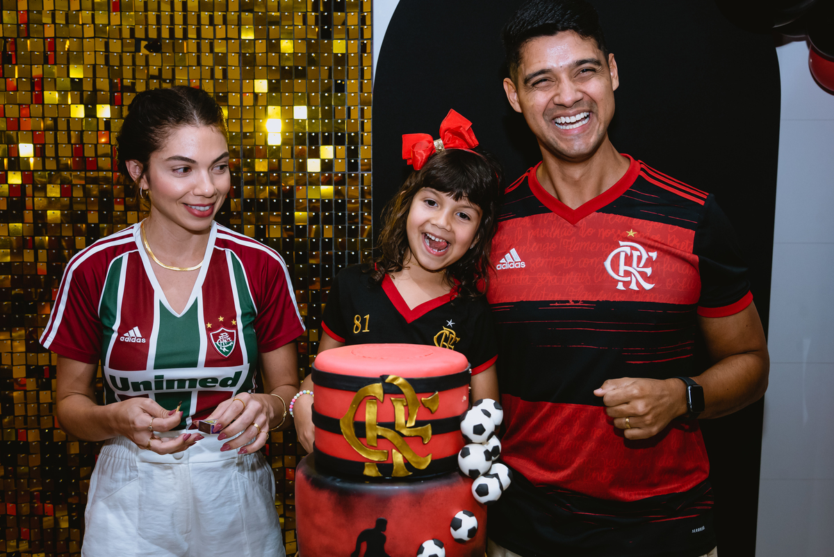 foto de festa infantil hora dos parabéns 