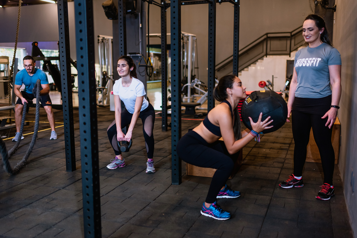 fotos de Personal Trainer retrato profissional de Personal Trainer