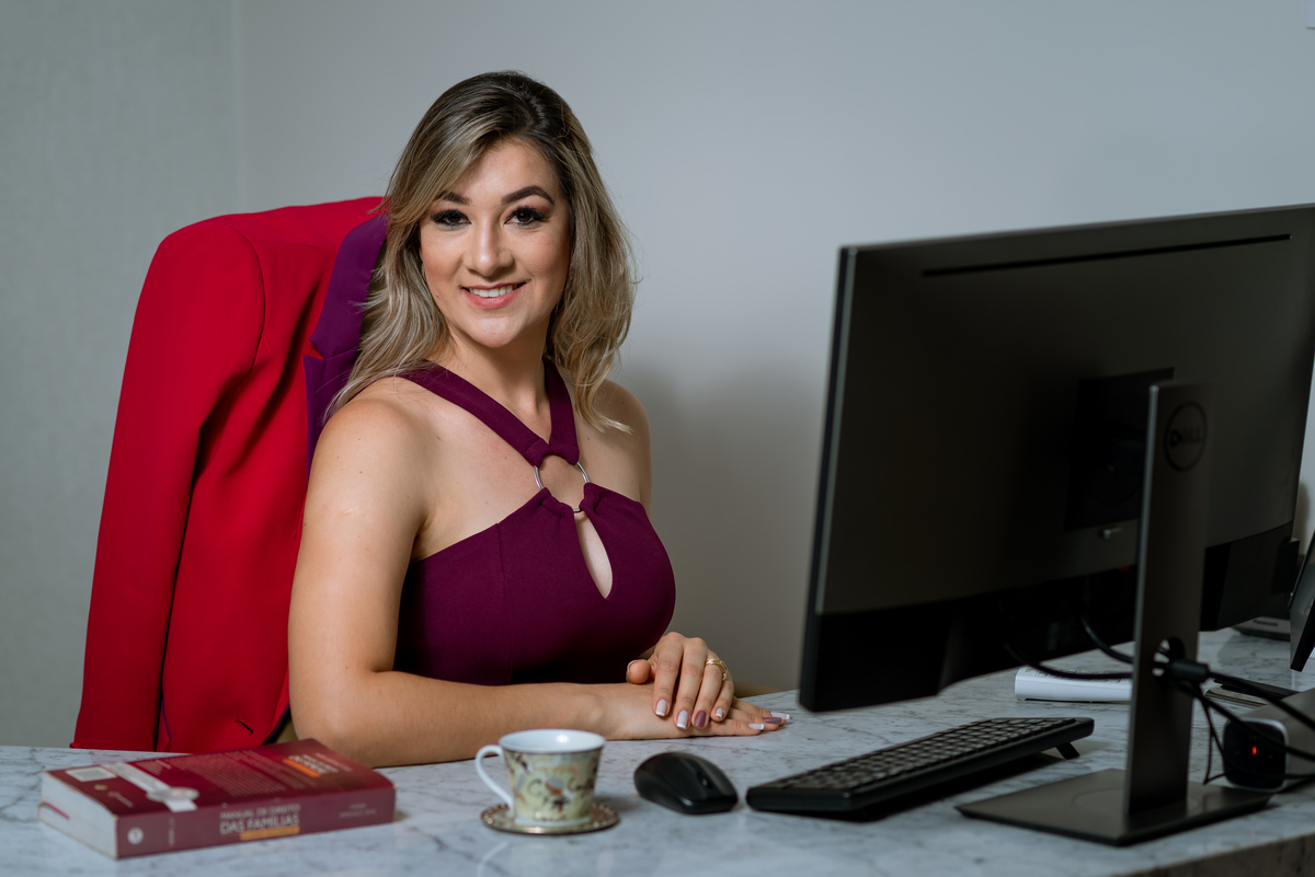 fotos de advogada retrato profissional de advogada