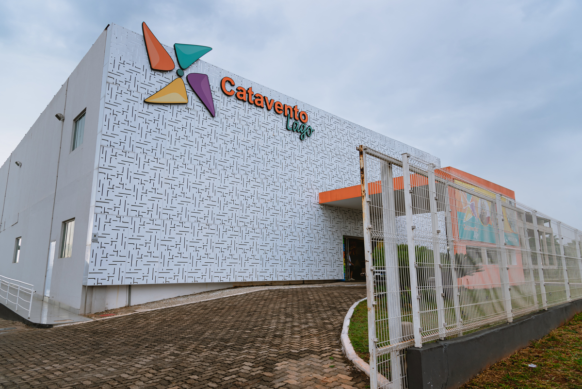 foto de festa infantil mansão catavento lago