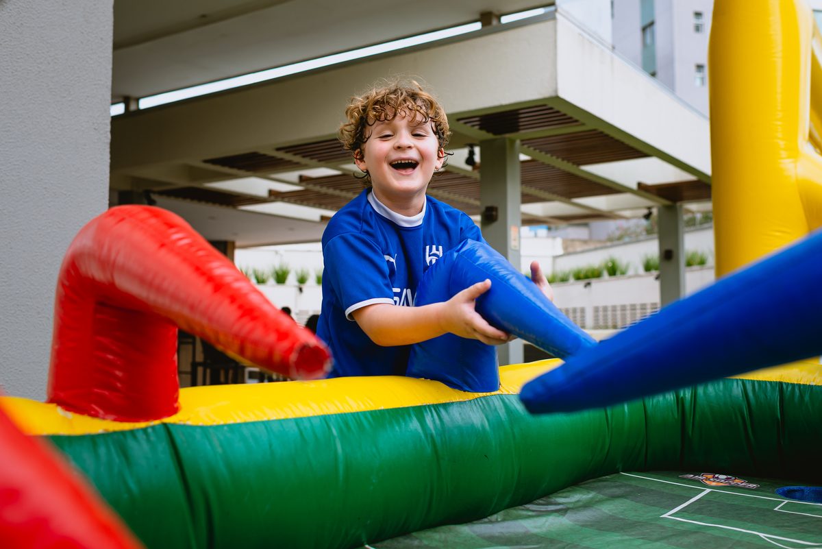 Decoração festa infantil - criança brincando 