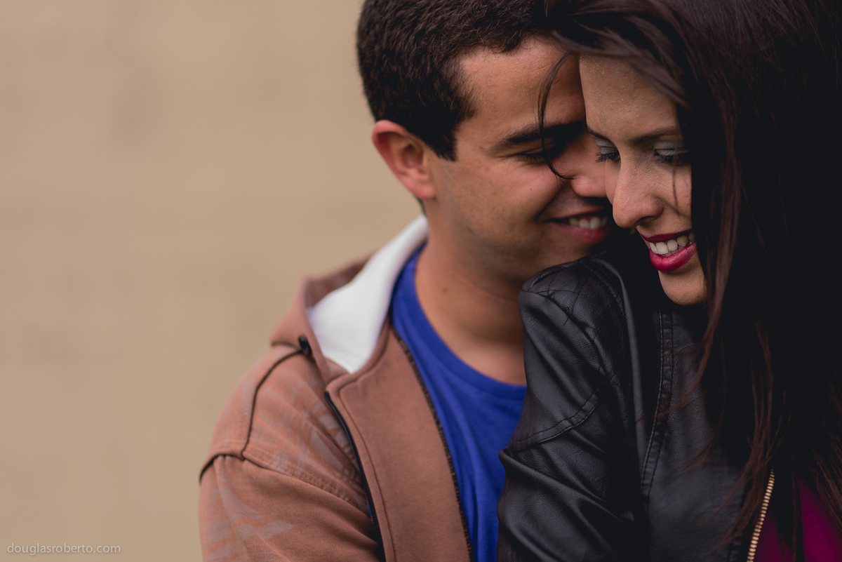 ensaio-de-casal-fotos-de-casal-fotografo-de-casais-casamento-fotografia-de-casamento-fotografo-de-casamento-fotografo-de-brasilia--fotos-espontaneas-fotos-divertidas