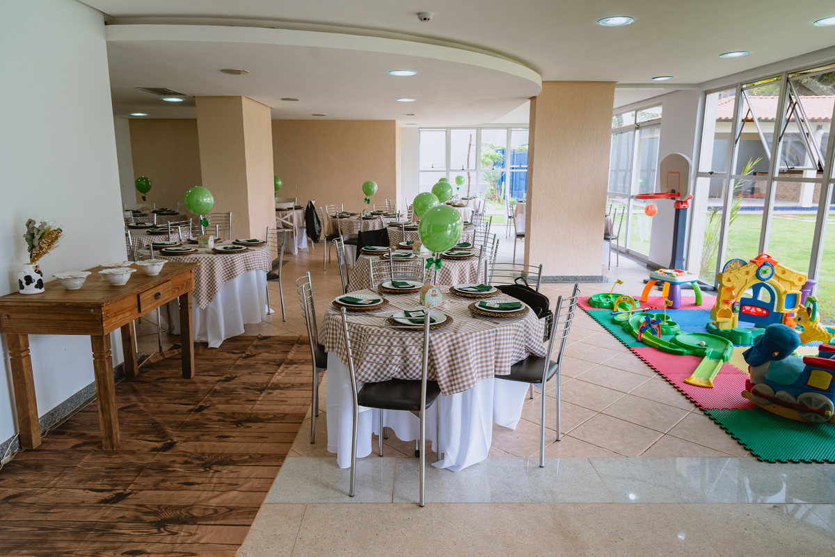 fotos de festa infantil - decoração fazendinha