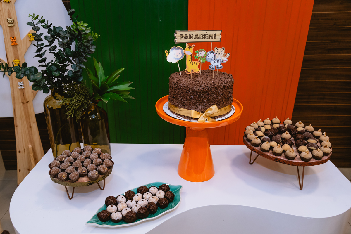 fotos de festa infantil - decoração safari