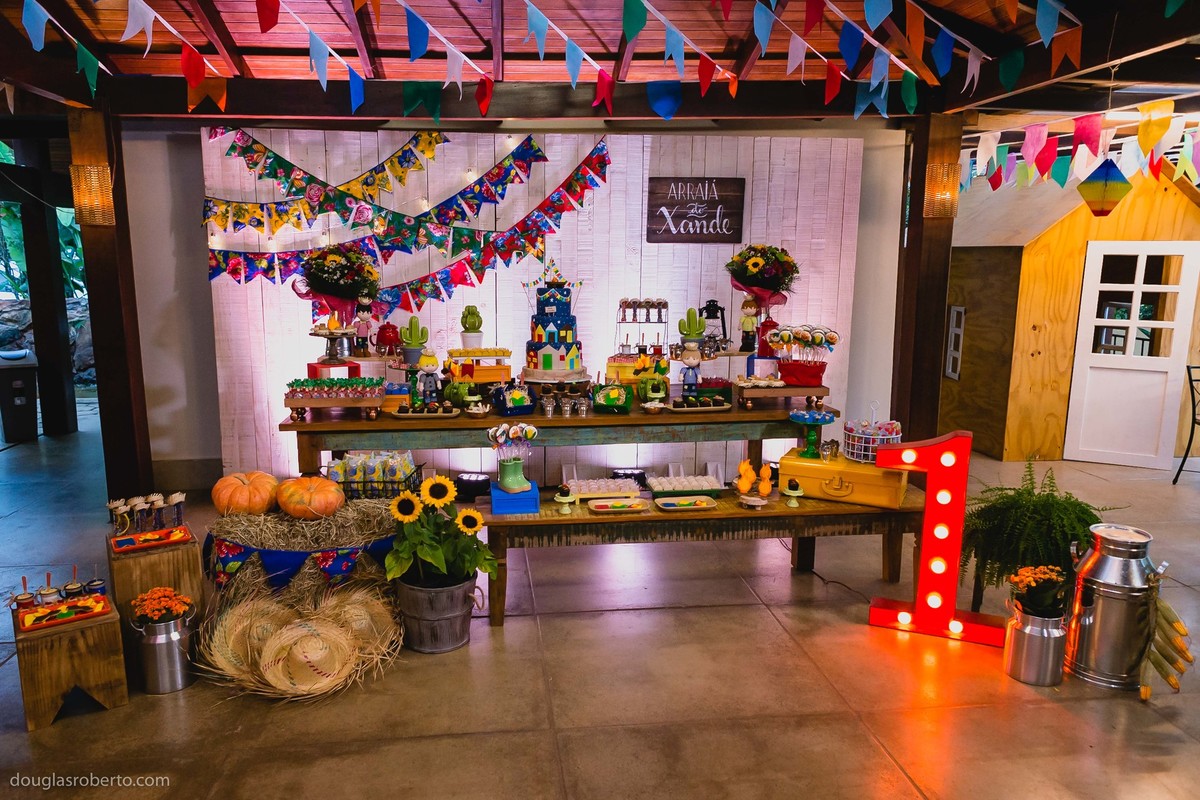 Festa com tema festa junina