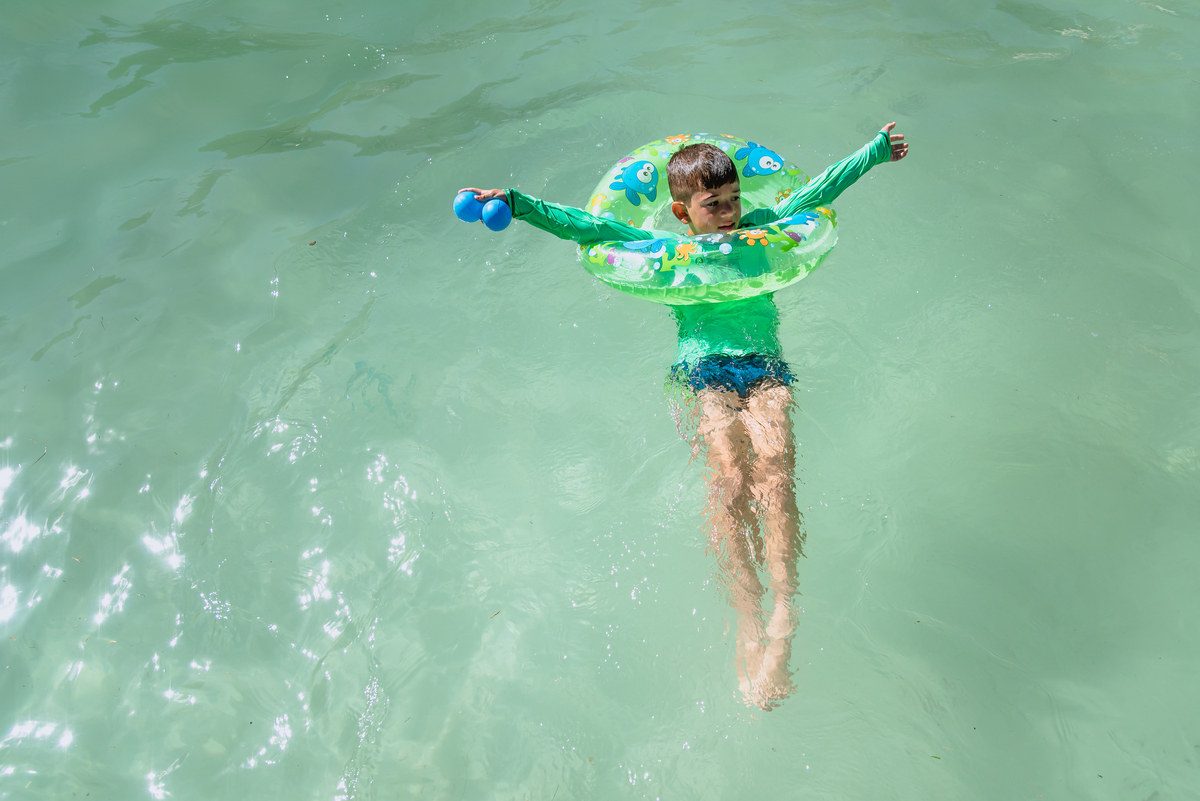 fotos de festa infantil na piscina 