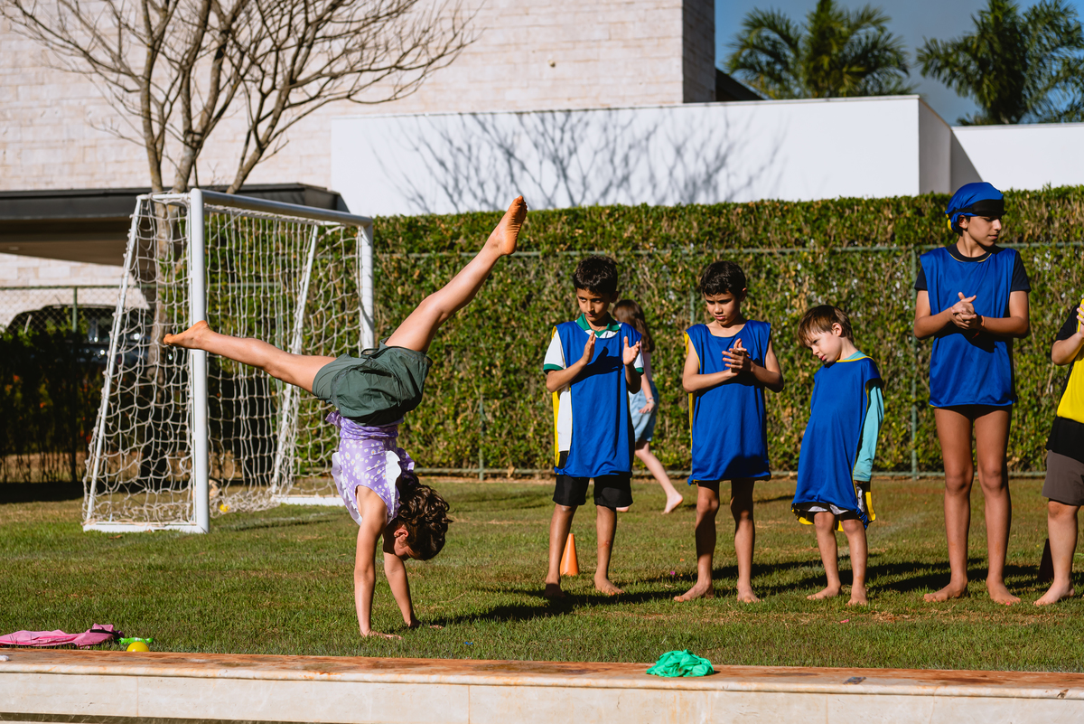 fotos de festa infantil com futebol