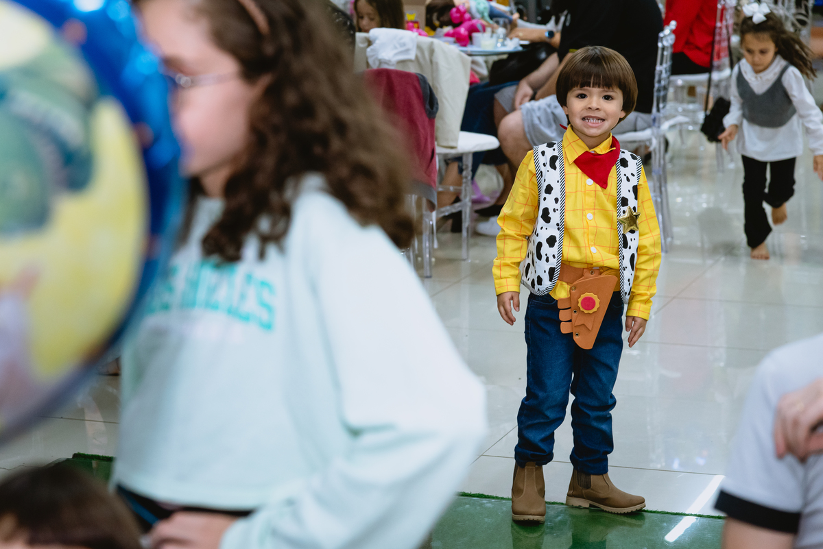 foto de festa de crianças - decoração do Toy Story - Espaço RáTimBum