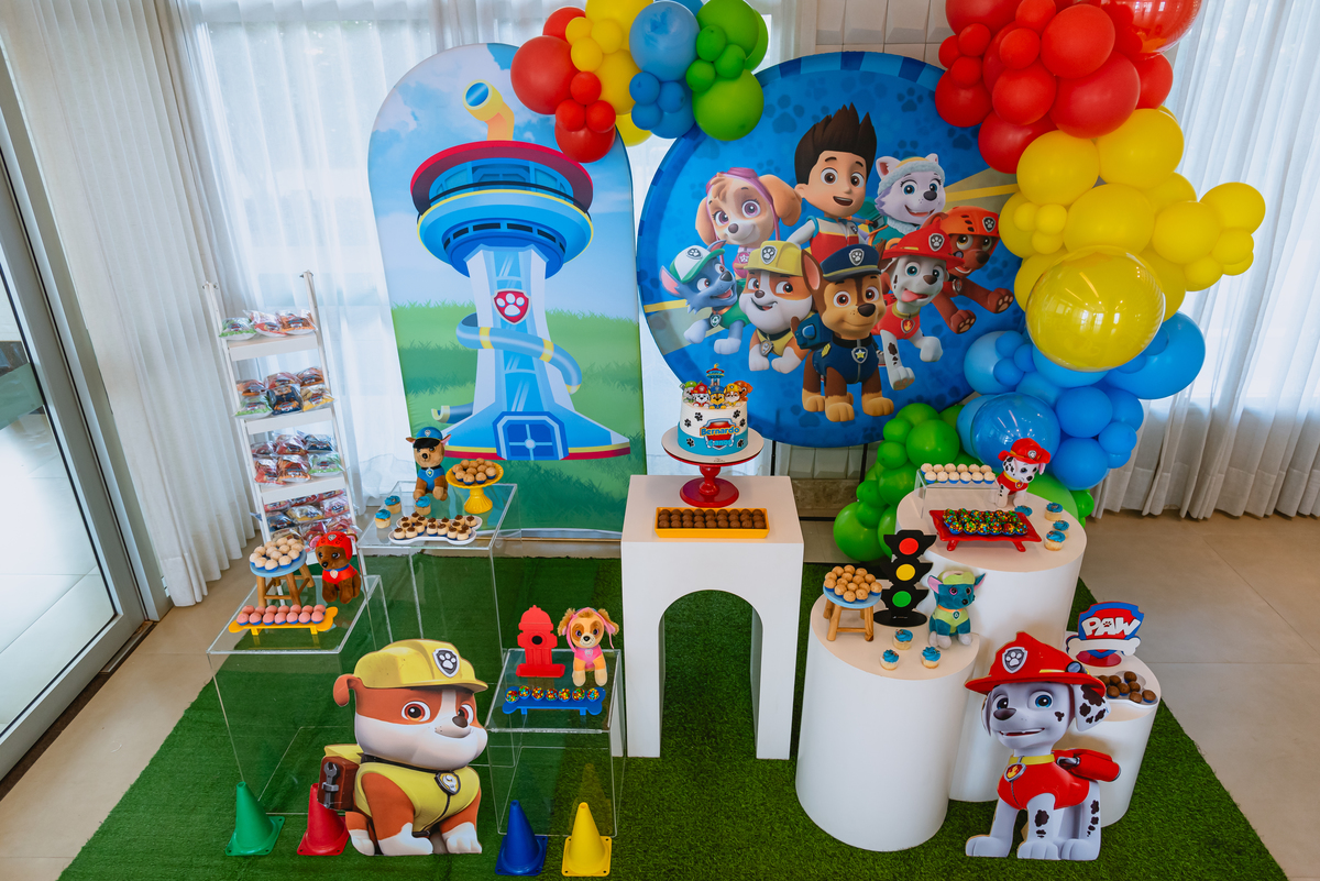 foto de festa de crianças - fotógrafo infantil - decoração patrulha canina