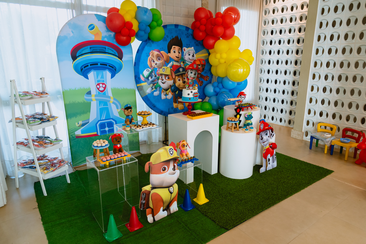 foto de festa de crianças - fotógrafo infantil - decoração patrulha canina