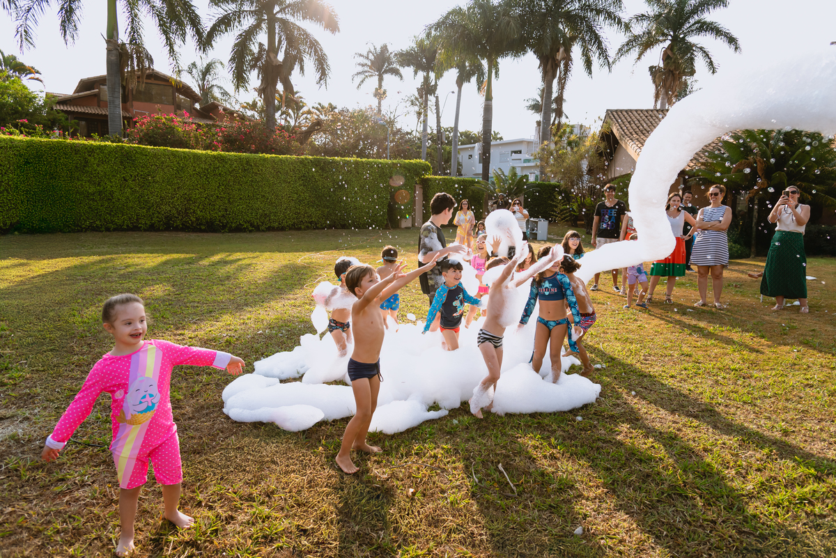 foto de festa de crianças - fotógrafo infantil - decoração de bailarina - foto de criança com down