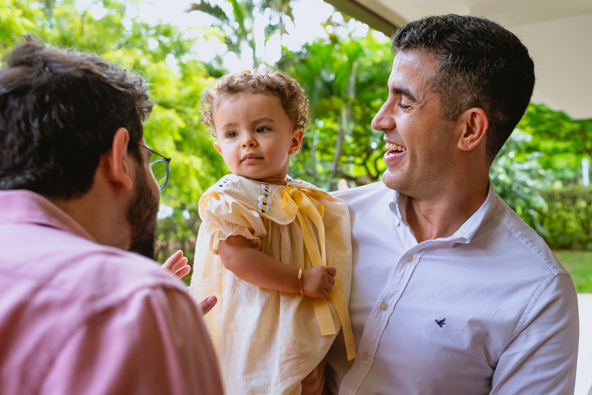 foto de festa de crianças - fotógrafo infantil - filha com o pai 