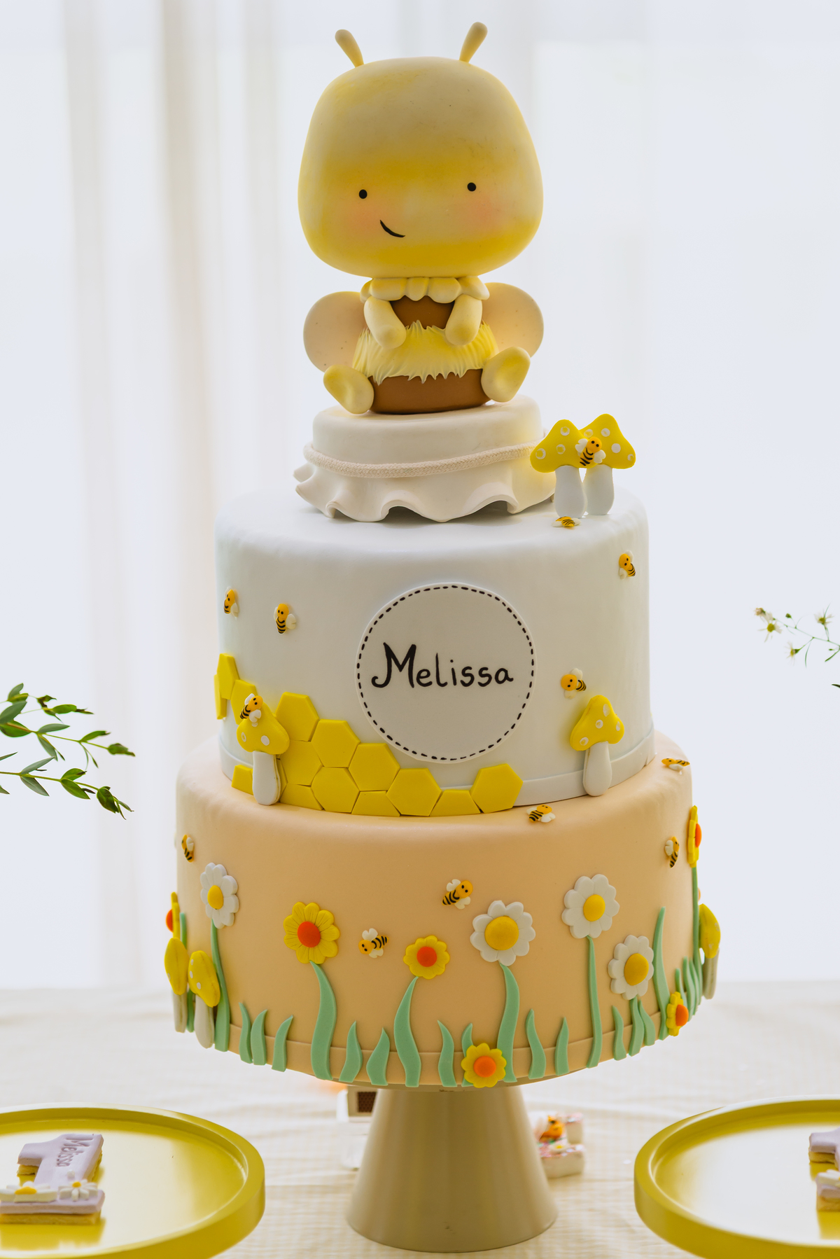 foto de festa de crianças - fotógrafo infantil - decoração - de abelha 