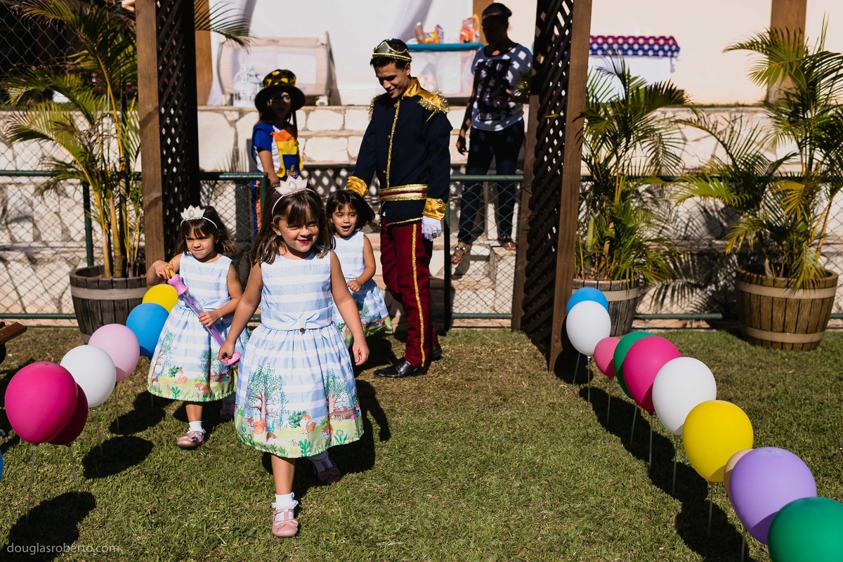 primas com o menos vestido