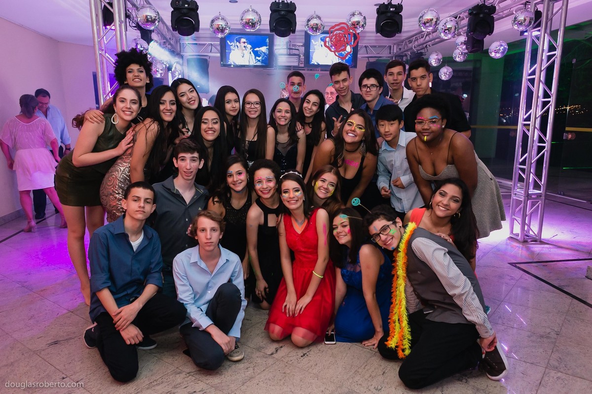 festa 15 anos com os melhores amigos