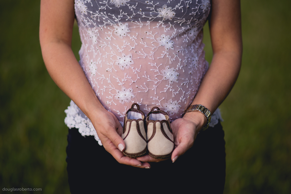 ensaio-de-gestante-fotos-de-gravida-fotografo-para-gestante-fotografo-de-brasilia-douglas-mendes-roberto-fotografo-de-familia-gestante-douglas-roberto-fotografia-fotos-de-familia-crianca