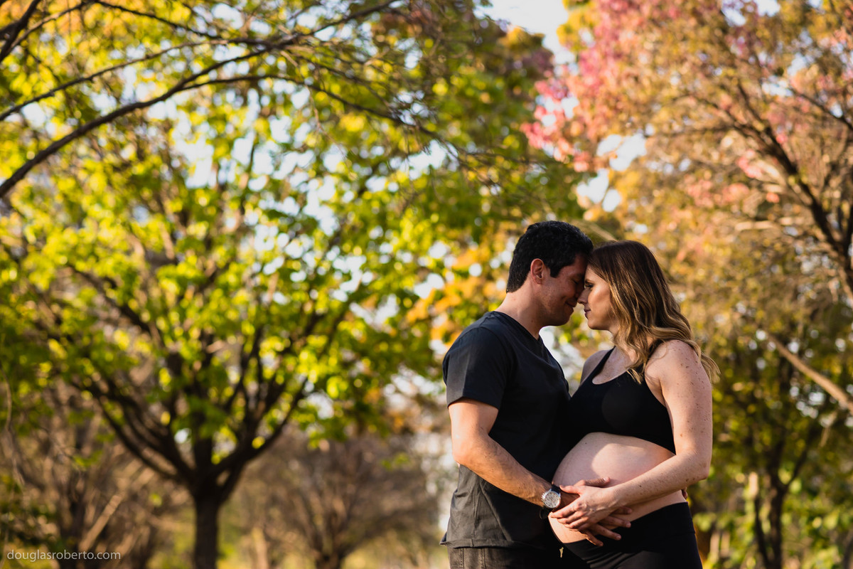 casal esperando o primeiro filho
