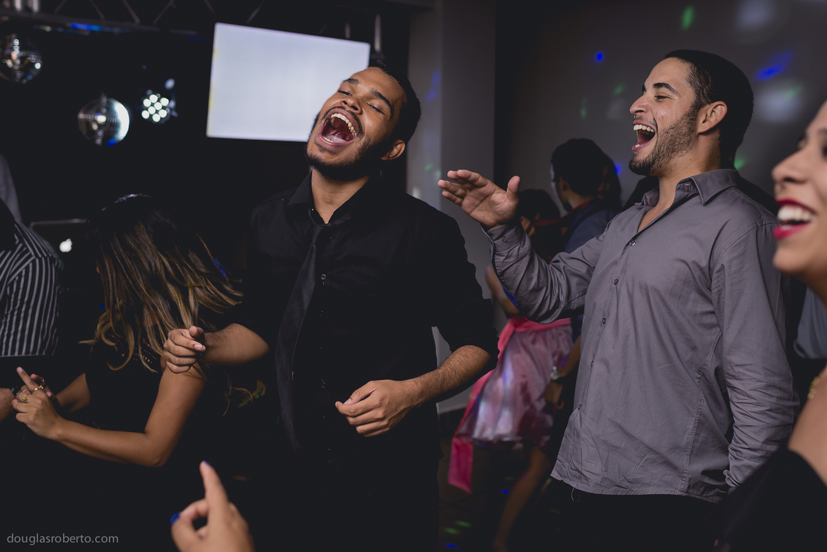 Festa de 15anos da Ana Carolina que aconteceu na Paróquia Militar de São Miguel Arcanjo e Santo Expedito  | Douglas Roberto Fotografia | Brasília 2016