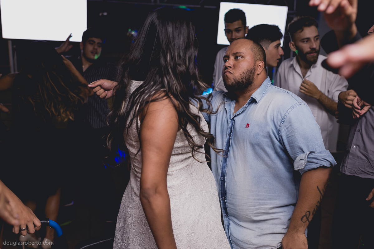 Festa de 15anos da Ana Carolina que aconteceu na Paróquia Militar de São Miguel Arcanjo e Santo Expedito  | Douglas Roberto Fotografia | Brasília 2016