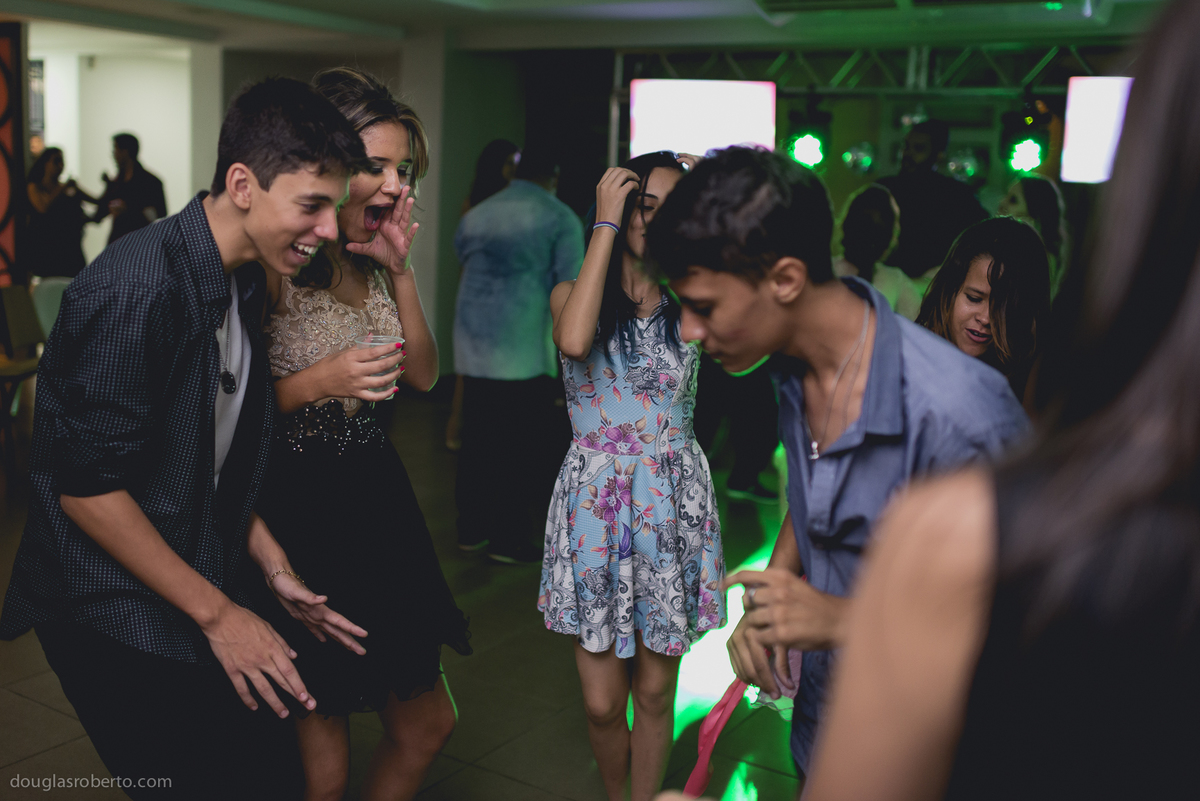 Festa de 15anos da Ana Carolina que aconteceu na Paróquia Militar de São Miguel Arcanjo e Santo Expedito  | Douglas Roberto Fotografia | Brasília 2016