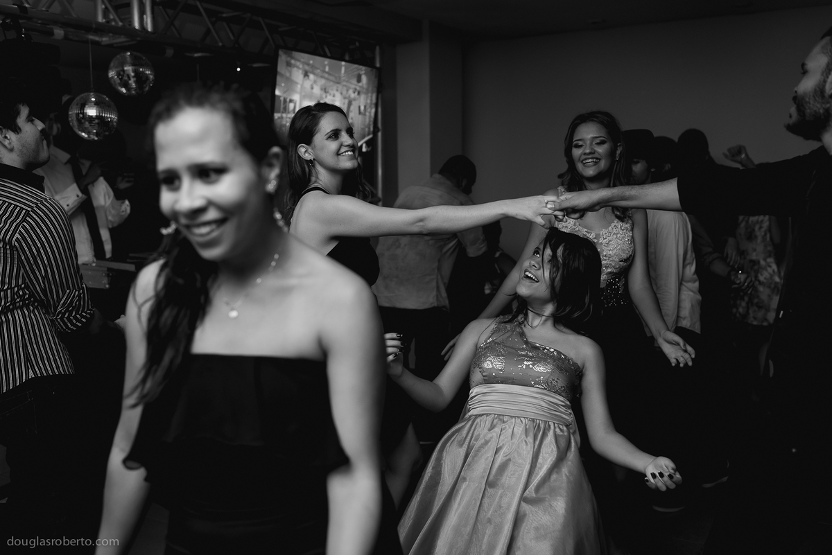 Festa de 15anos da Ana Carolina que aconteceu na Paróquia Militar de São Miguel Arcanjo e Santo Expedito  | Douglas Roberto Fotografia | Brasília 2016