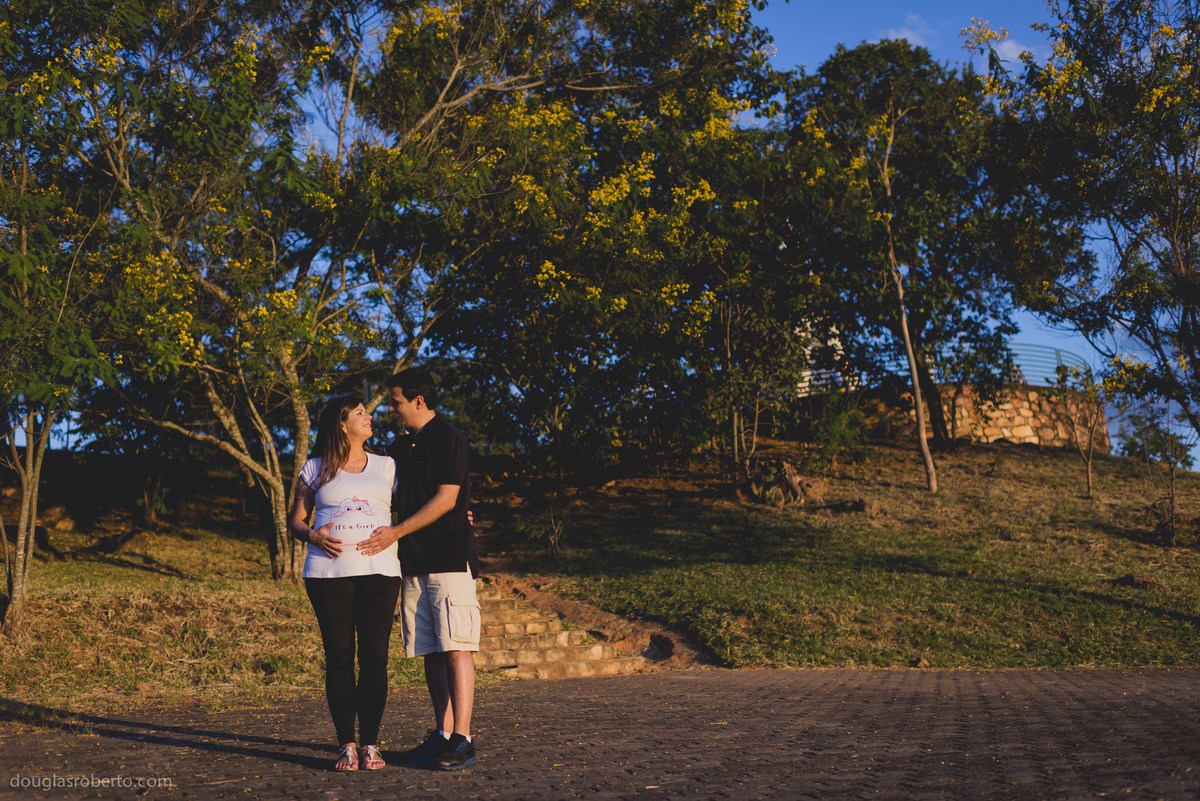 Ensaio Gestante da Danielle & Tiago, realizado no Parque da Cidade e na Ermida Dom  Bosco, Brasília | Douglas Roberto Fotografia | Brasília - 2016