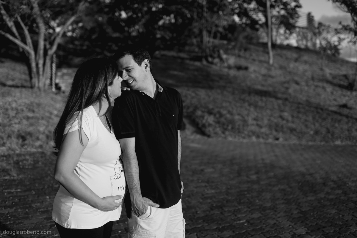 Ensaio Gestante da Danielle & Tiago, realizado no Parque da Cidade e na Ermida Dom  Bosco, Brasília | Douglas Roberto Fotografia | Brasília - 2016