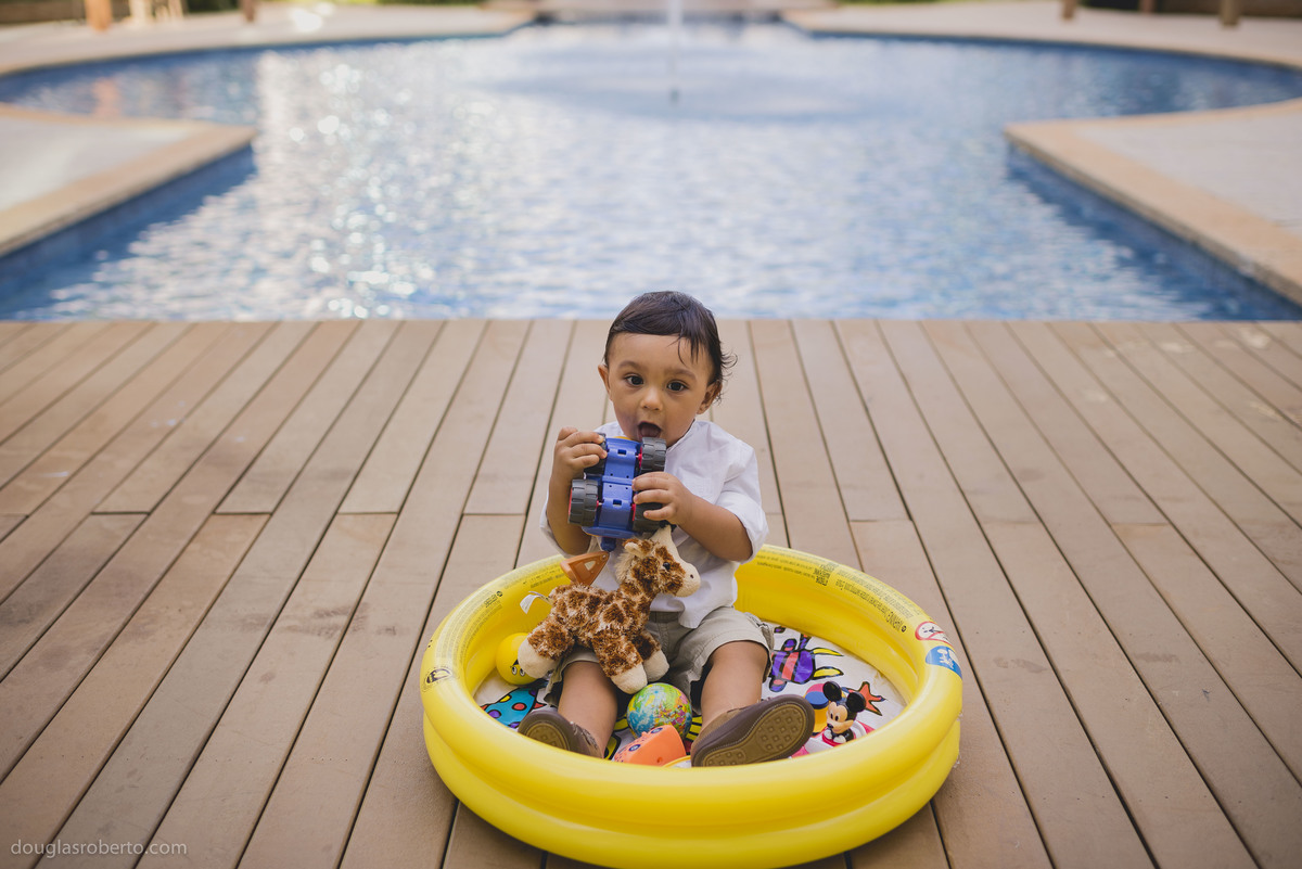 Ensaio família Suzan, Ricardo e Raphael, comemorando o aniversário de 1 ano do Raphael. Realizado em Brasília-DF, em abril de 2016.