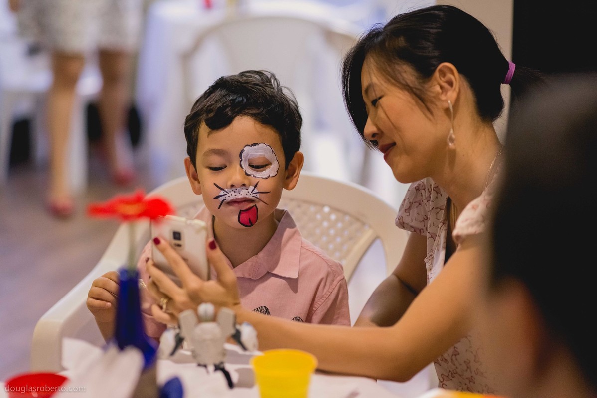 Festa infantil 2 anos da Cecília, realizado em Brasilia-DF, abril de 2016. Tema da festa, Galinha Pintadinha.