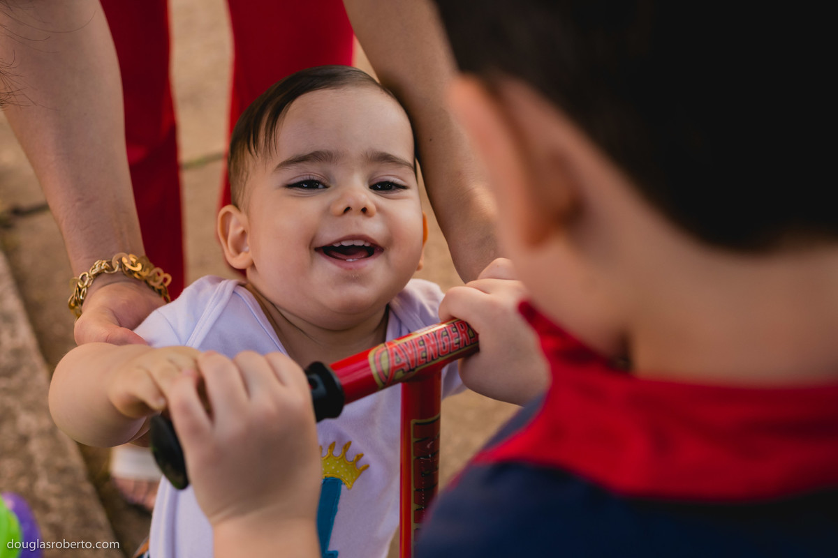 Ensaio Família Luana, Hadson, Henrique e Felipe, comemorando o aniversário de 1 ano do Felipe. Realizado em Brasília-DF, em maio de 2016.