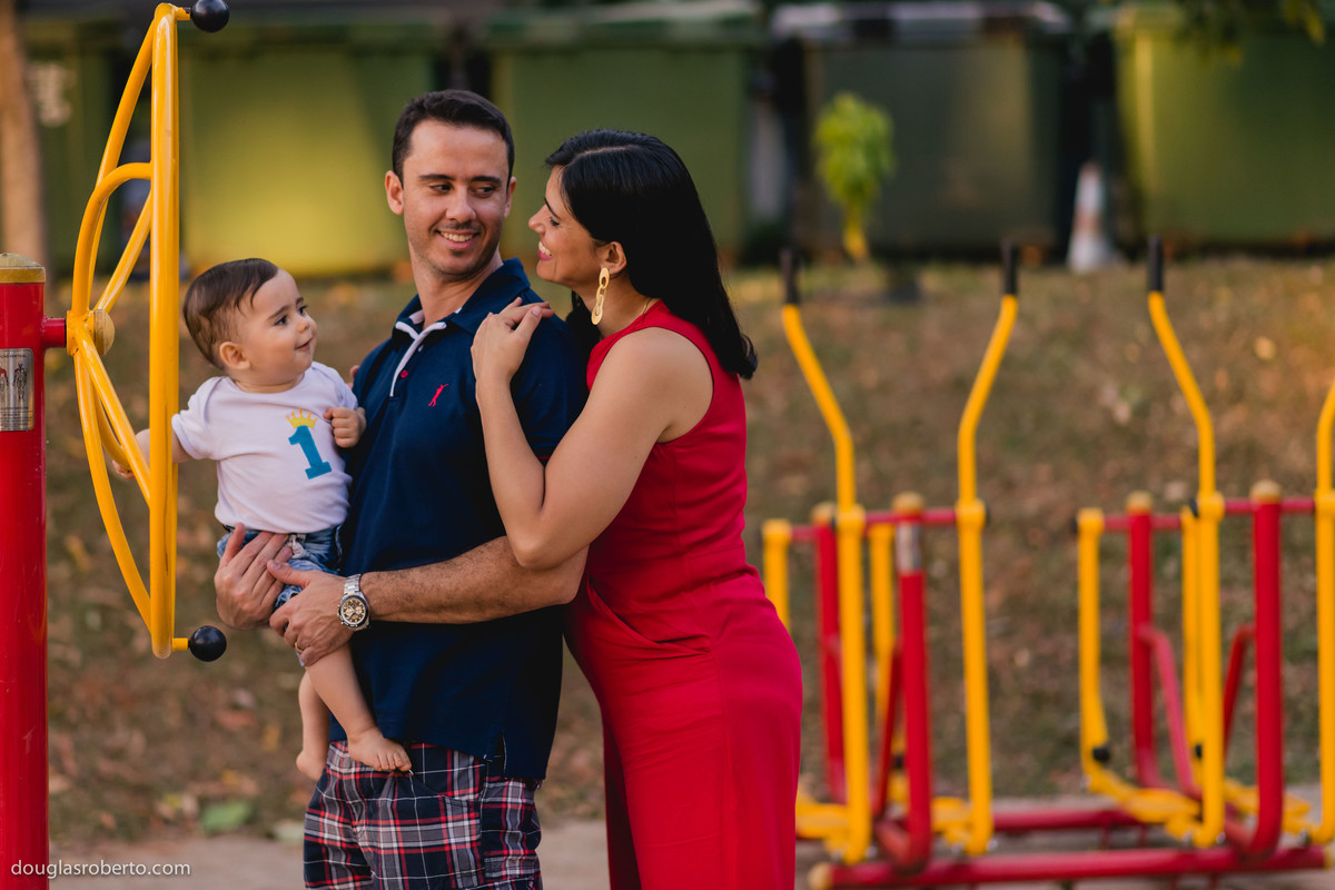 Ensaio Família Luana, Hadson, Henrique e Felipe, comemorando o aniversário de 1 ano do Felipe. Realizado em Brasília-DF, em maio de 2016.