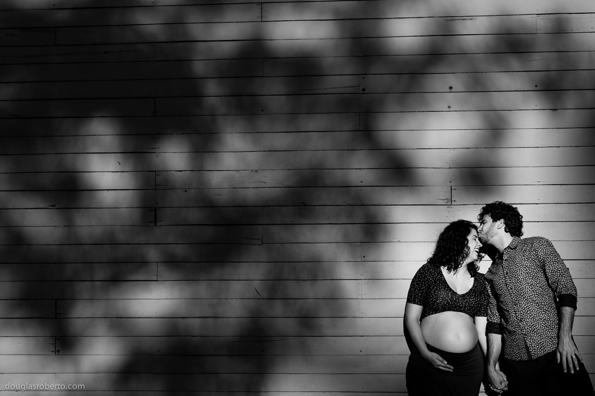 Ensaio gestante, realizado no Museu Vivo da Memória Candanga, casal Daphynne