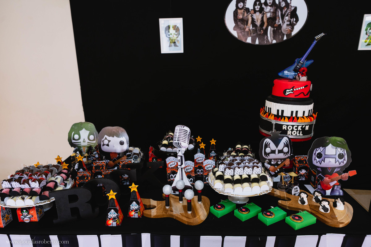 Decoração de festa infantil de rock
