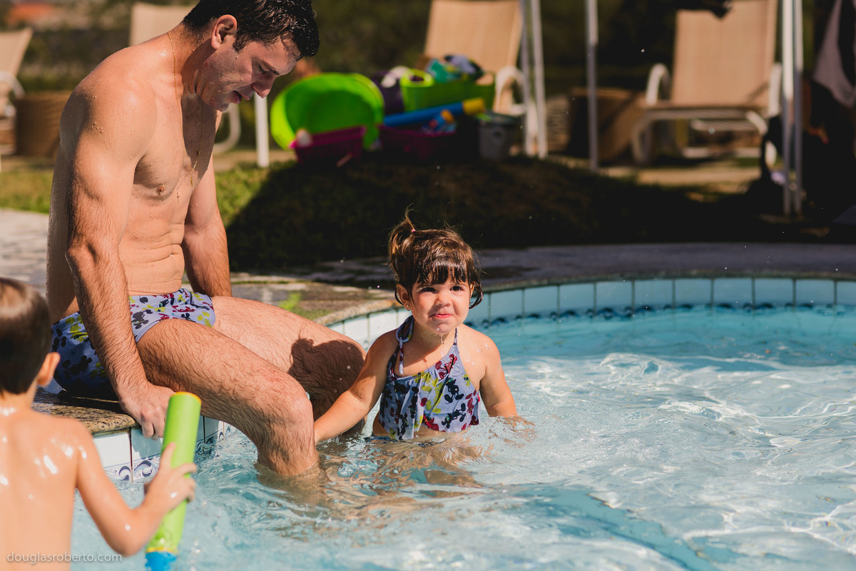 festa na piscina