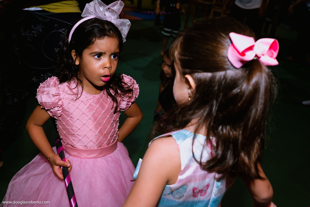 brincando com bambole 