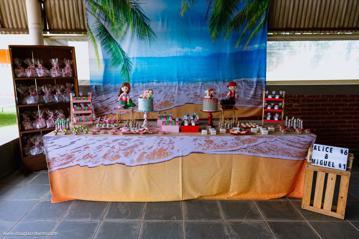 decoração de pitara e sereia