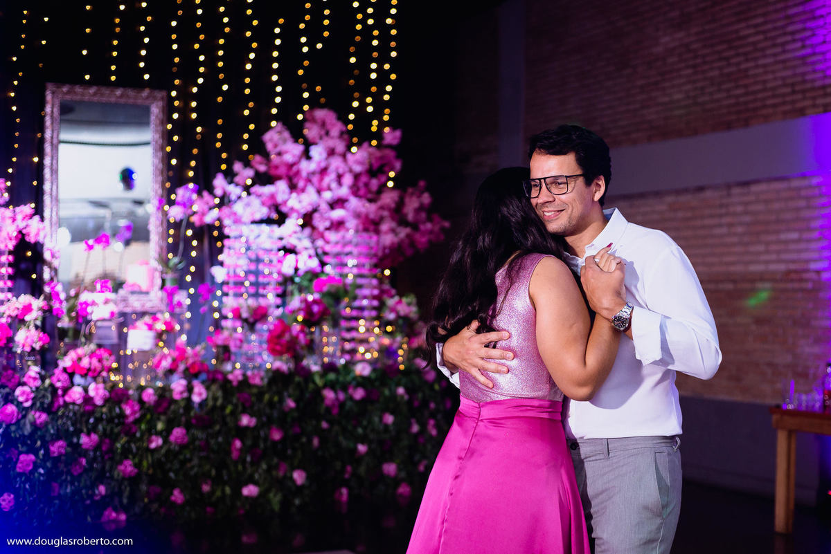 dançando a valsa com o pai