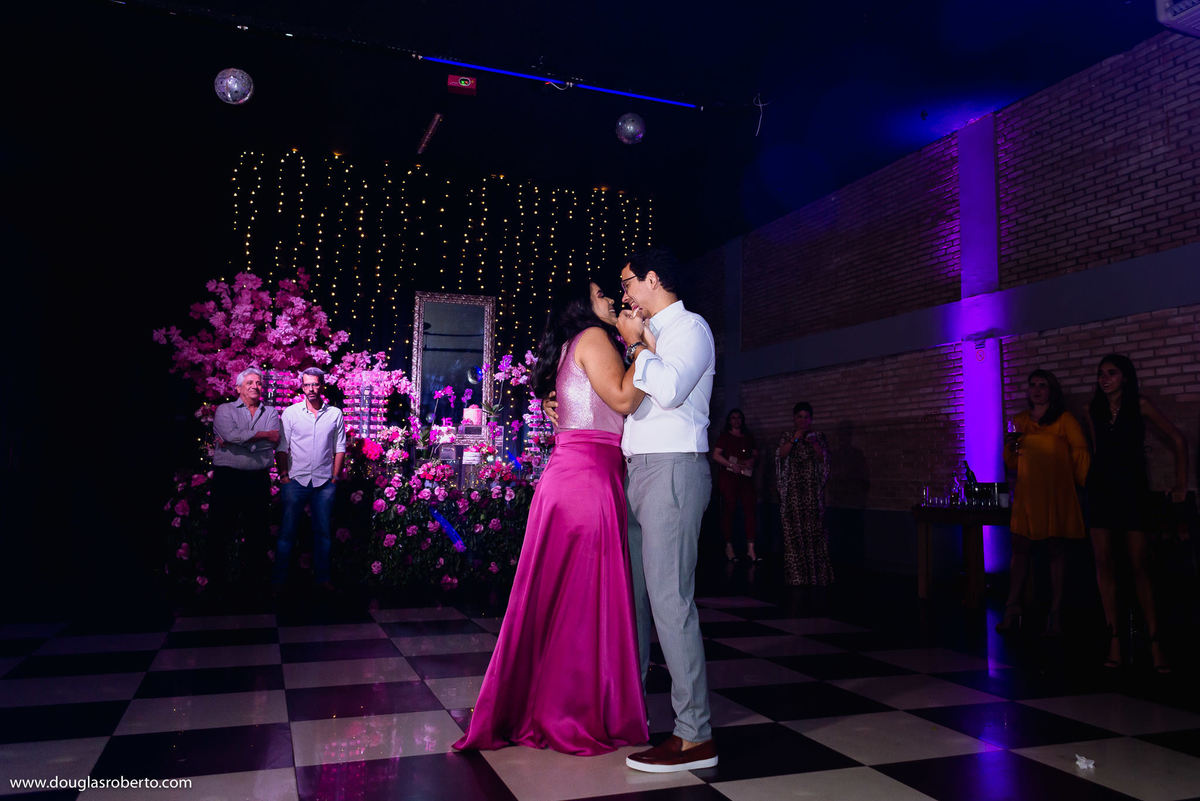 dançando a valsa com o pai