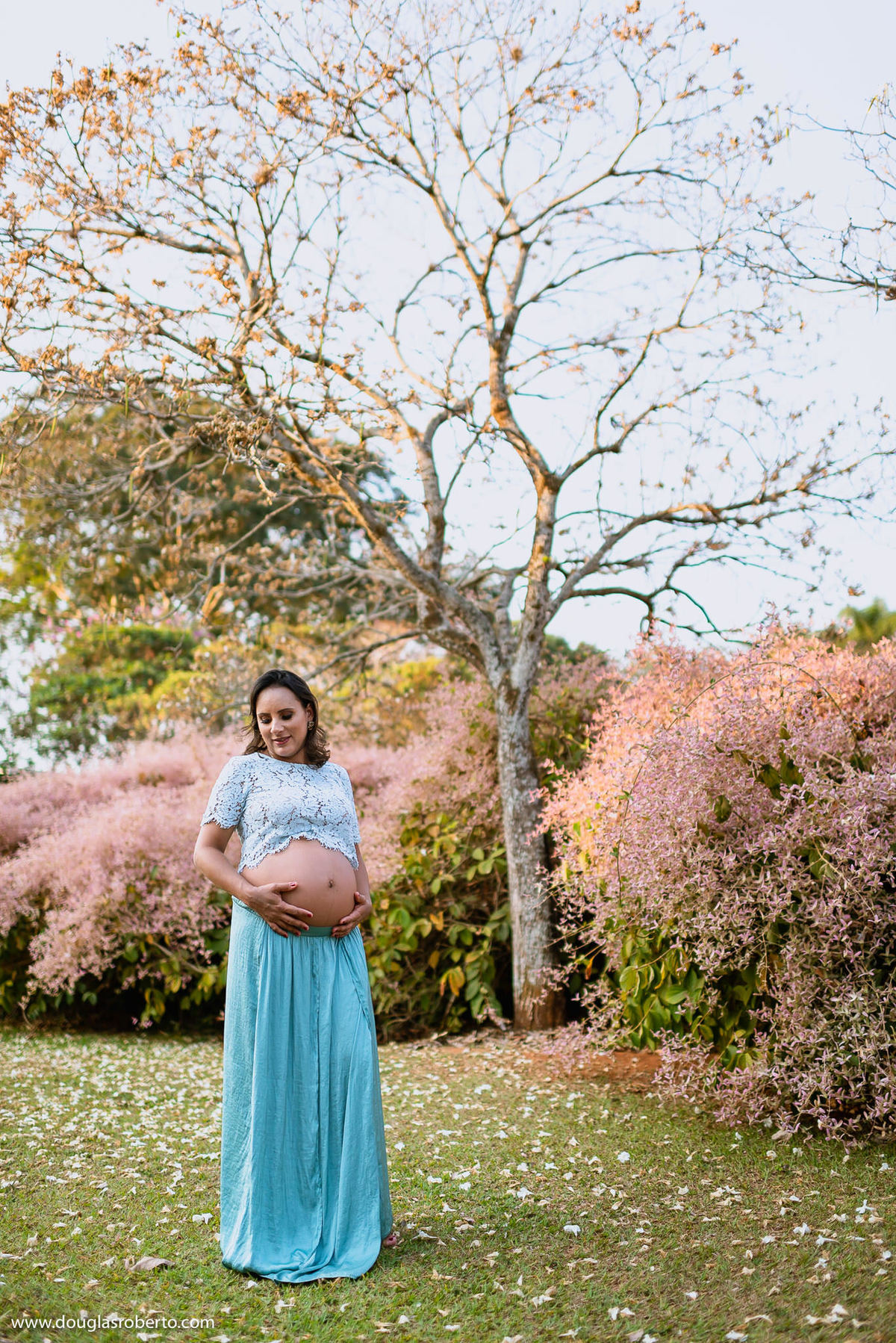 ensaio gestante com flores