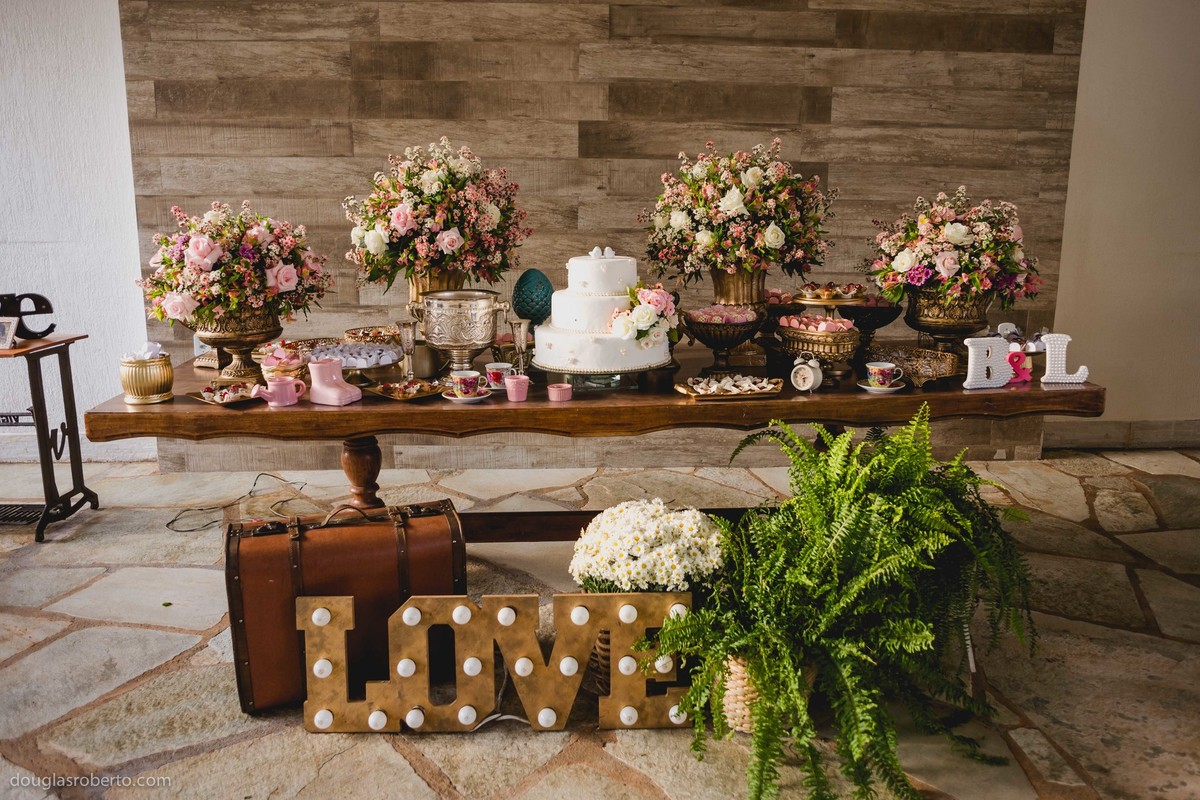 mesa do bolo de casamento